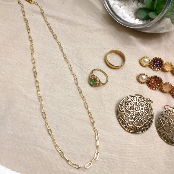 Estrella & Luna Choker Chain - Picture 1 of 4